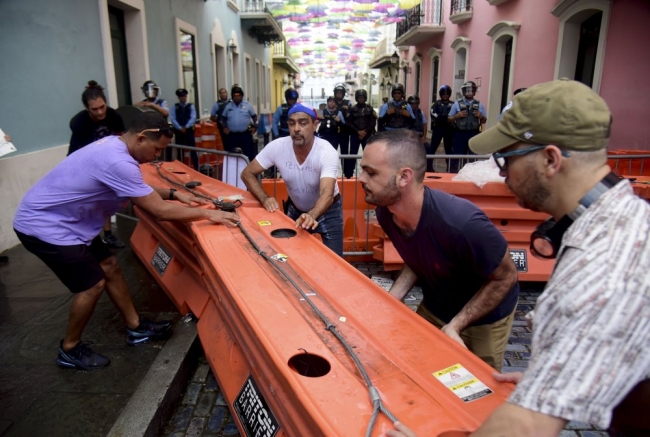Porto Riko valisinin Telegram'daki küfürlü mesajlarının sızması krize yol açtı